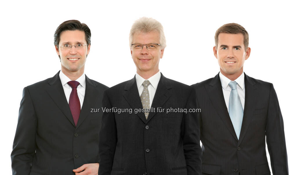 Franz Urlesberger (Partner), Peter Madl (Partner), Roman Perner (Partner) : Die Anwaltskanzlei Schönherr hat den österreichischen Pharmagroßhändler Jacoby GM Pharma GmbH bei seiner Fusion mit der L. Kögl Pharma GmbH beraten : Fotocredit: Schönherr, © Aussendung (04.11.2015) 