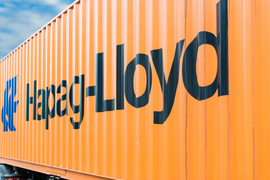 Hapag-Lloyd, Hapag Lloyd, <a href=http://www.shutterstock.com/gallery-501652p1.html?cr=00&pl=edit-00>Frank Gaertner</a> / <a href=http://www.shutterstock.com/editorial?cr=00&pl=edit-00>Shutterstock.com</a>, Frank Gaertner / Shutterstock.com, © www.shutterstock.com (04.11.2015) 