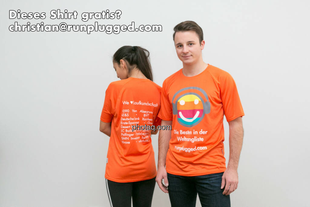 Dieses Shirt gratis? christian@runplugged.com (Selbstabholung), © Martina Draper/photaq (05.11.2015) 