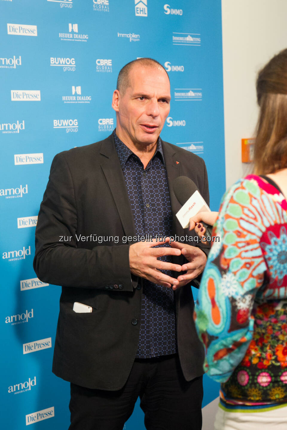 Yanis Varoufakis : Yanis Varoufakis äußert sich negativ auf der re.comm 15 in Kitzbühel zum verabschiedeten Reformpaket : Dies sei nur ein kleiner Teil eines Programms, das geschaffen wurde, um zu scheitern : Fotocredit: Jana Madzigon / epmedia