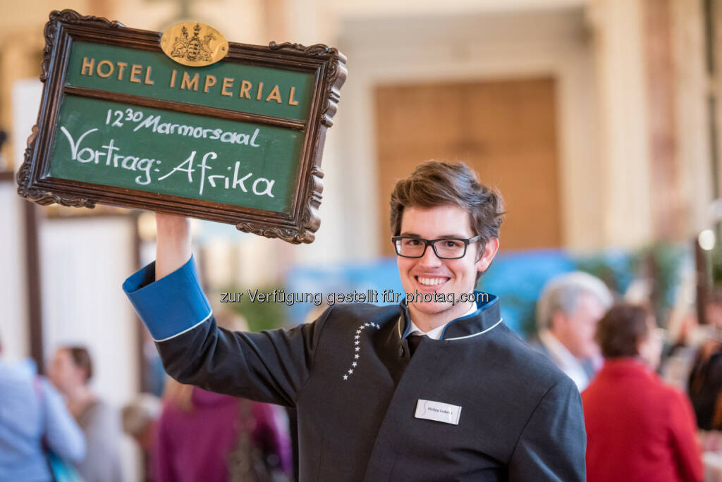 Der ReiseSalon im Rückspiegel und im Wandel der Zeit : Der ReiseSalon in der Hofburg von 20. - 22. November war ein Magnet für Publikum, das an außergewöhnlichen Reisen interessiert ist : Fotocredit: ReiseSalon/Ranger, © Aussender (24.11.2015) 