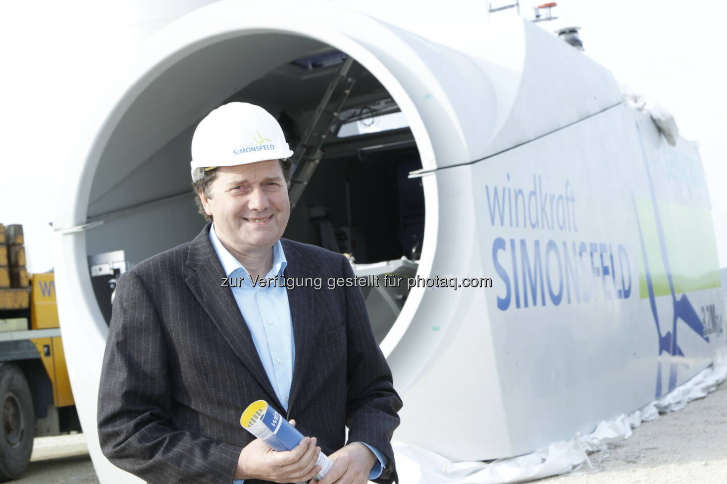 Martin Steininger, Vorstand Windkraft Simonsfeld AG : Windkraft Simonsfeld AG errichtet neuen Windpark : Der Windpark in Simonsfeld entlastet Klima mit sauberem Strom für 7.000 Haushalte : Fotocredit: Windkraft Simonsfeld AG