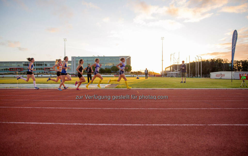 Anna und Lisa Hahner in Auckland, NZ, Tartanbahn, © <a href=