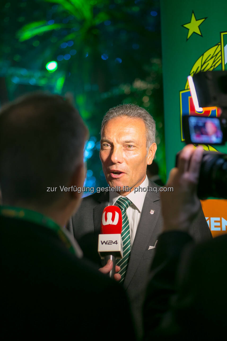 Michael Krammer (SK Rapid-Präsident) : W24 zeigt exklusiv die Highlights der SK Rapid Weihnachtsfeier im Eventhotel Pyramide in Vösendorf : Fotocredit: Alexander Felten