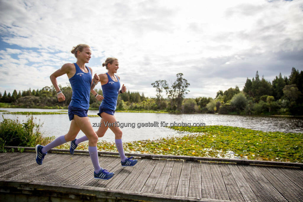 Anna und Lisa Hahner: 1h Dauerlauf inklusive 3 intensiven cross country Kilometern durch den Minogue Park, © <a href=