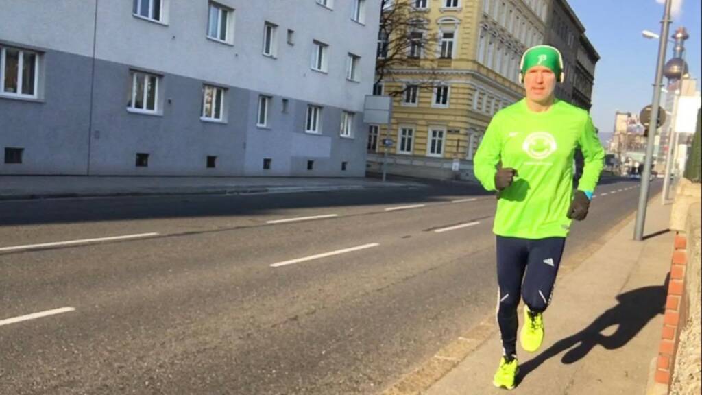 Einkauf beim Wemove Runningstore aktiviert: Haube Björn Dählie, Schuhe Asics Kayano (25.12.2015) 