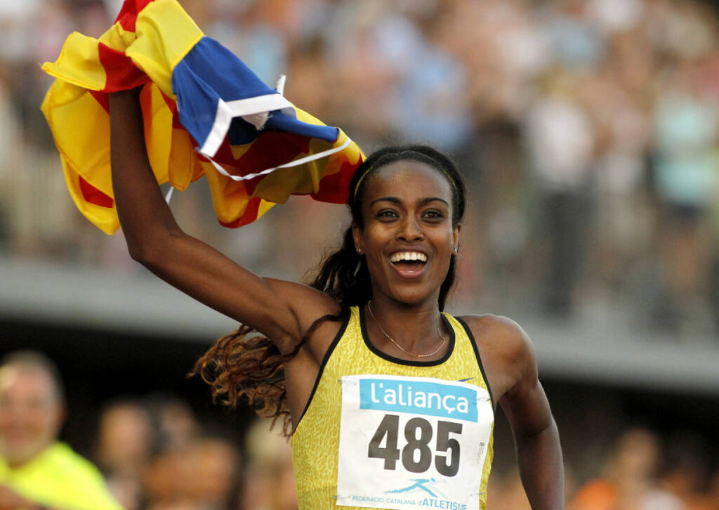 Yes Genzebe Dibaba,<a href=http://www.shutterstock.com/gallery-224068p1.html?cr=00&pl=edit-00>Maxisport</a> / <a href=http://www.shutterstock.com/editorial?cr=00&pl=edit-00>Shutterstock.com</a>, Maxisport / Shutterstock.com, © shutterstock.com (04.01.2016) 