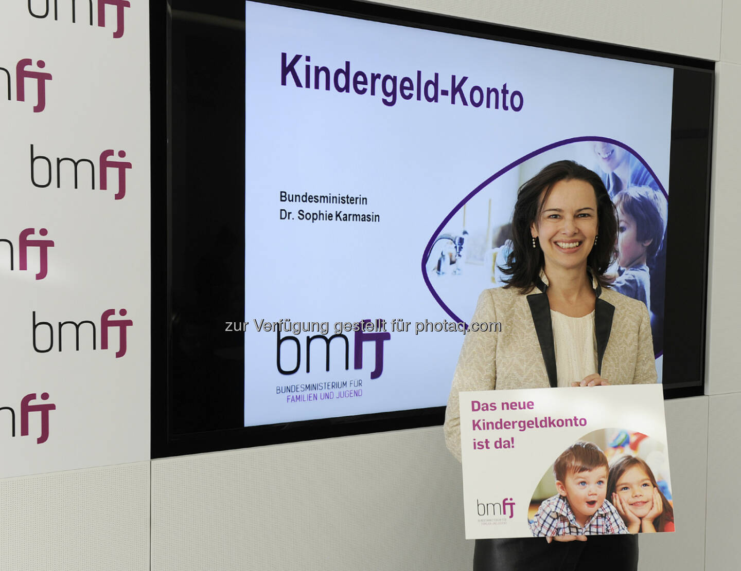 Sophie Karmasin (Familienministerin) : „Neues Kindergeld-Konto bringt mehr Flexibilität, Fairness und Partnerschaftlichkeit für Eltern!“ : Fotocredit: bmfj /Aigner
