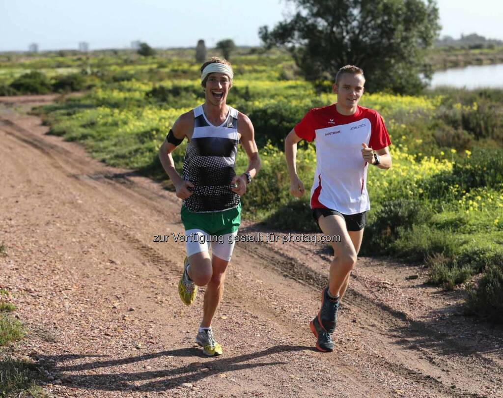 Martin Mistelbauer und der junge Luca Sinn von UAB Athletics (war auch bei der Cross EM im U 20 Team) waren gute Trainingspartner in Monte Gordo (C) Wilhelm Lilge, © Wilhelm Lilge (10.01.2016) 