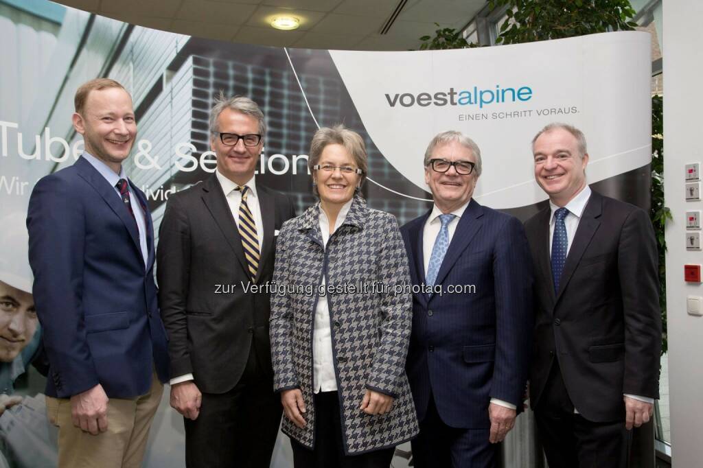 voestalpine #Innovationsforum: Vertreter aus Politik, Wirtschaft und Wissenschaft diskutierten heute bei der voestalpine in Krems über den Stellenwert von Innovationen für die Zukunft des Wirtschaftsstandortes #Niederösterreich. http://bit.ly/1OSH8xc  Source: http://facebook.com/voestalpine, © Aussender (15.01.2016) 