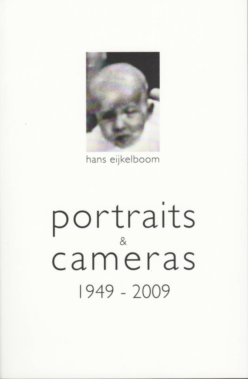 Hans Eijkelboom - Portraits and Cameras. 1949 - 2009, Self published 2009, Cover - http://www.josefchladek.com/book/hans_eijkelboom_-_portraits_and_cameras_1949_-_2009