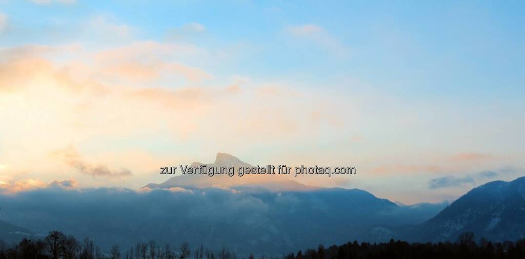 Büro mit Aussicht! Ein Blick aus dem Fenster in unserem Headquarter in Mondsee versüßt uns jeden Montagmorgen :-)  Source: http://facebook.com/bwtwasser, © Aussender (18.01.2016) 