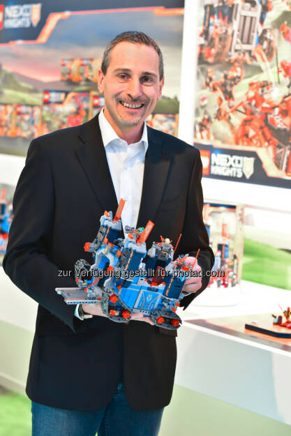 Frédéric Lehmann, GF Lego GmbH : Nach erfolgreichem Geschäftsjahr setzt die Lego GmbH 2016 auf vielseitigen Bauspaß mit neuen digitalen Spielerlebnissen : Fotocredit: Lego GmbH, © Aussender (26.01.2016) 