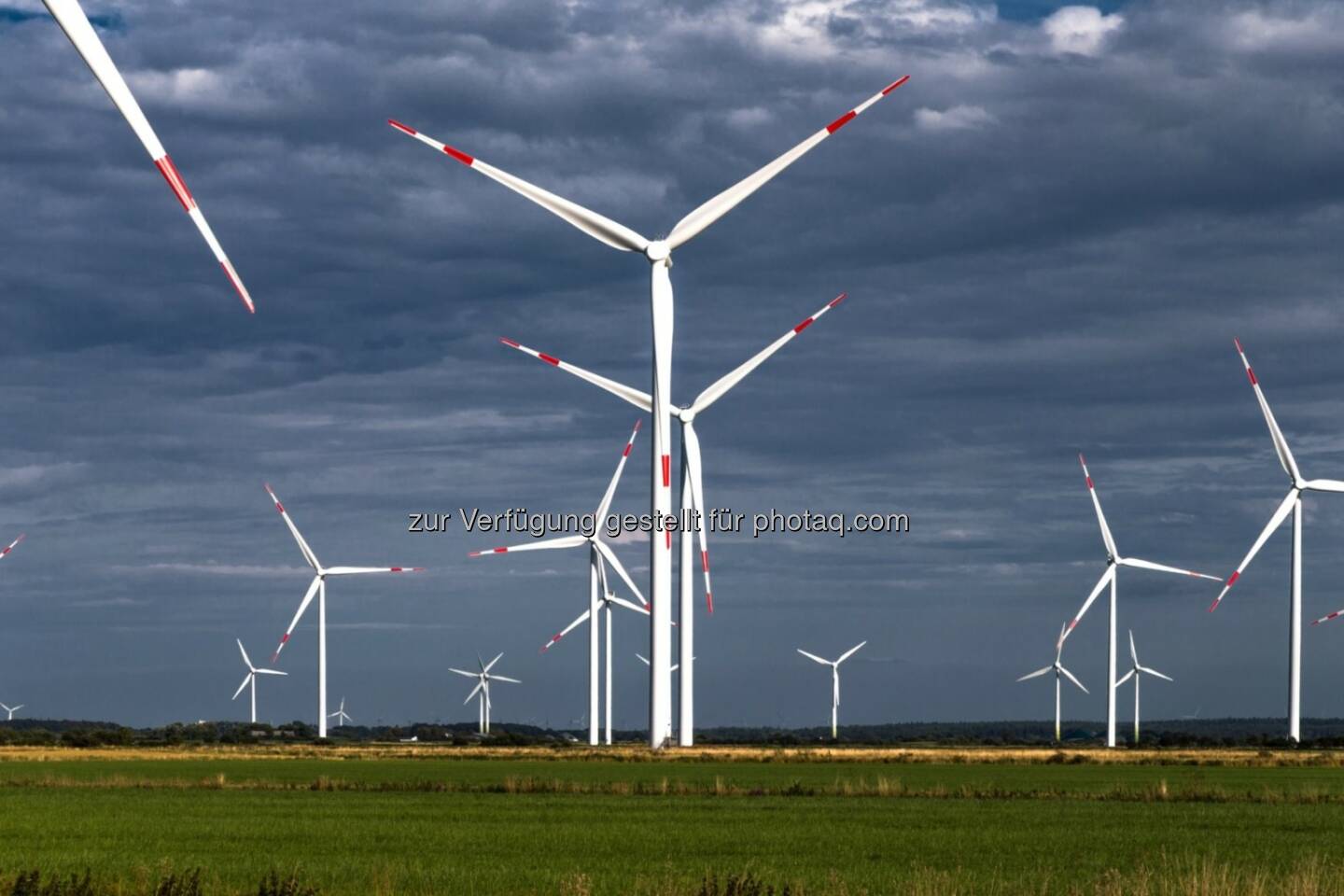 Windanlagen : Siemens liefert 56 direkt angetriebene Windturbinen für zwei irische Projekte : Die Siemens D3-Plattform ist erste Wahl für die Windparkprojekte Cloosh Valley und Sliabh Bawn in Irland : Fotocredit :  Siemens