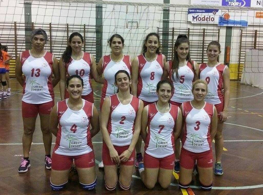 Volleyballteam Madeira mit Sponsor Green Desert Intl.  (07.02.2016) 