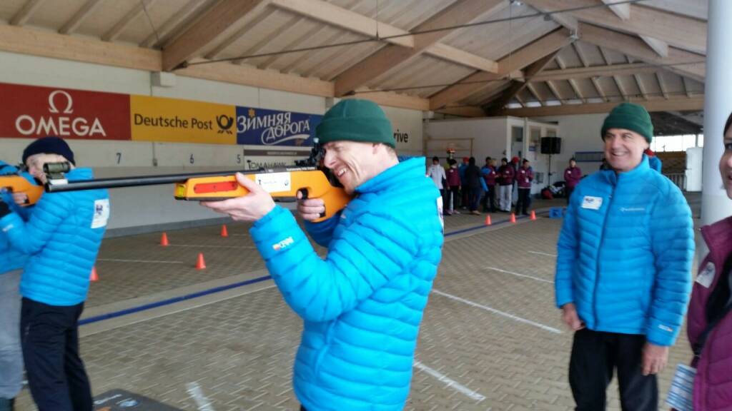 Biathlon , Treffer, Ziel : Christian-Hendrik Knappe (Deutsche Bank) , © Aussendung (08.02.2016) 