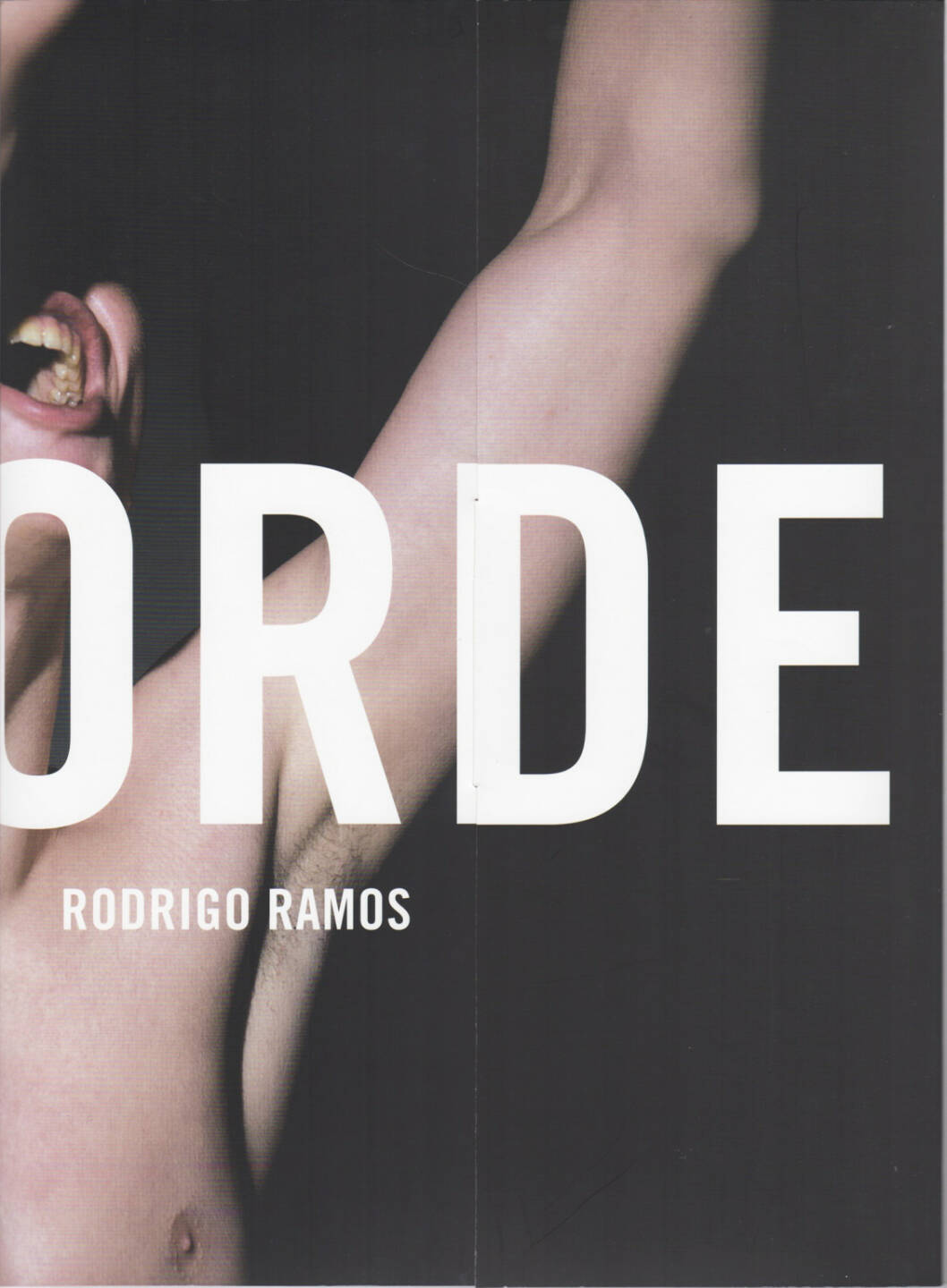 Rodrigo Ramos - Ex Corde, Self published 2015, Cover - http://josefchladek.com/book/rodrigo_ramos_-_ex_corde