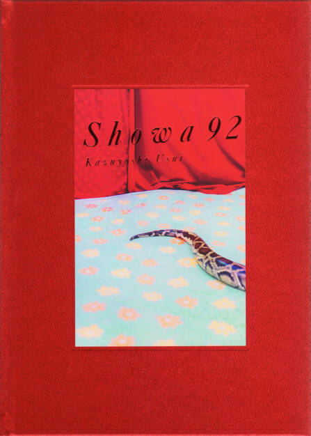 Kazuyoshi Usui - Showa 92 / 昭和92年, Zen Foto Gallery 2015, Cover - http://josefchladek.com/book/kazuyoshi_usui_-_showa_92, © (c) josefchladek.com (21.02.2016) 