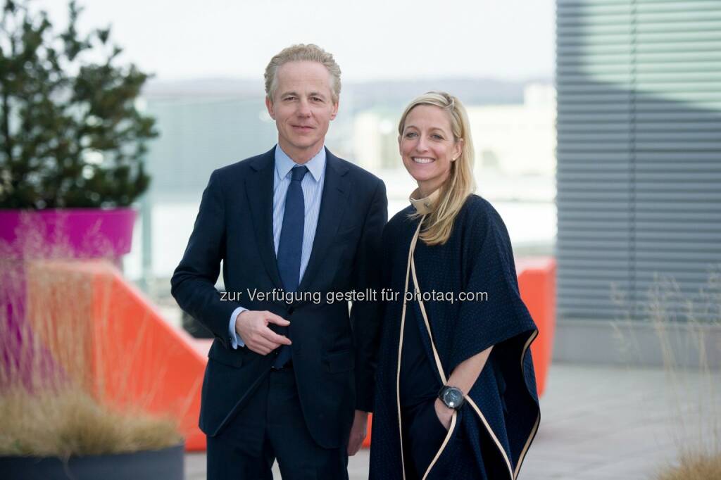 Georg Kapsch (CEO Kapsch AG), Alexa Wesner (US-Botschafterin) : US-Botschafterin Wesner besucht Kapsch AG : Fotocredit: Kapsch AG/APA-Fotoservice/Hörmandinger, © Aussender (22.02.2016) 