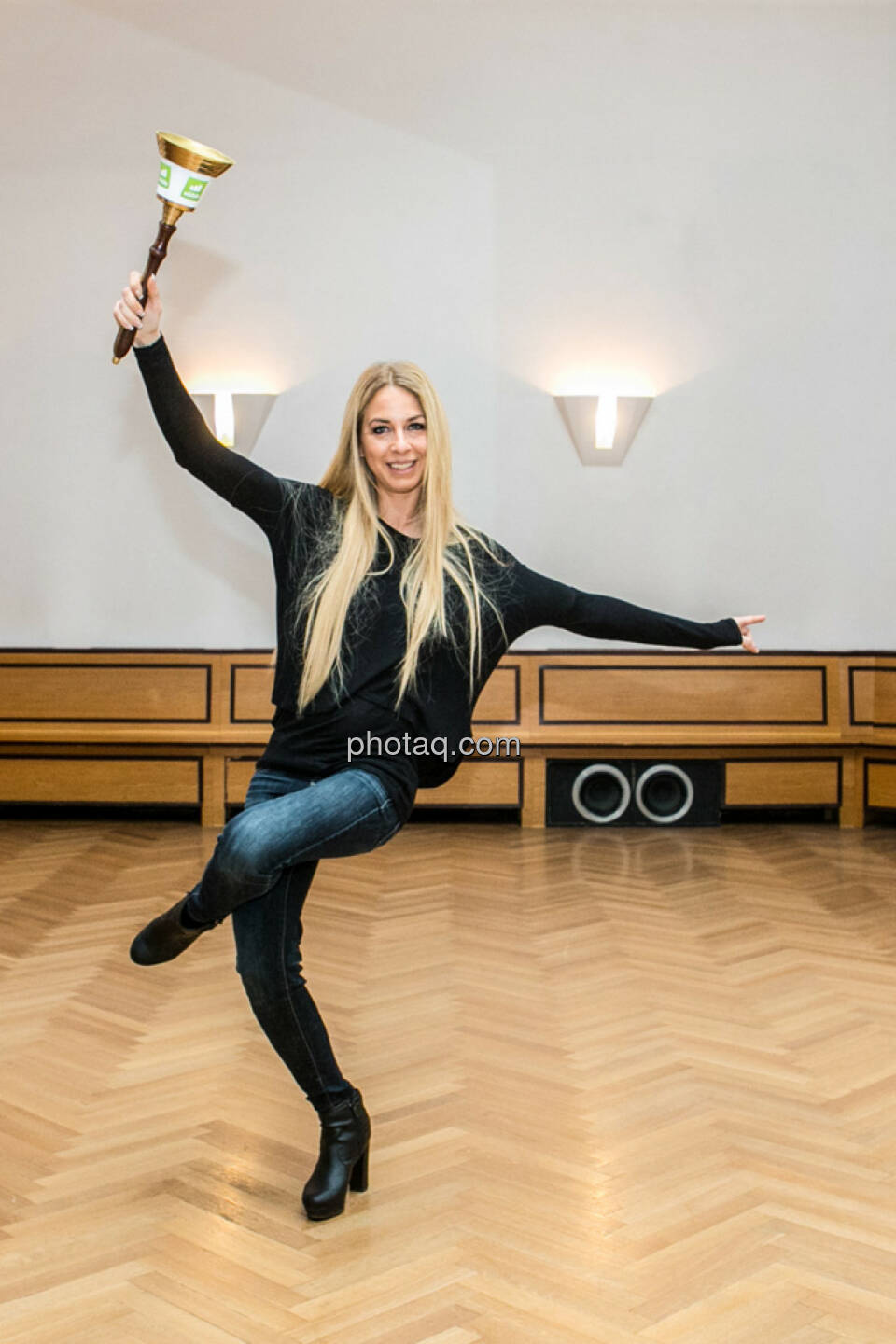 Yes Yvonne Rueff, Tanzschule Rueff, Dancer against Cancer http://www.openingbell.eu