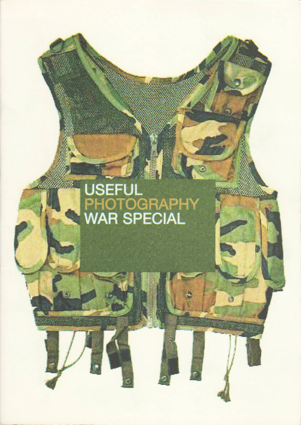 Hans Aarsman, Claudie de Cleen, Julian Germain, Erik Kessels, Hans van der Meer - USEFUL PHOTOGRAPHY WAR SPECIAL, Artimo / KesselsKramer 2003, Cover - http://josefchladek.com/book/useful_photography_war_special-_hans_aarsman_claudie_de_cleen_julian_germain_erik_kessels_hans_van_der_meer