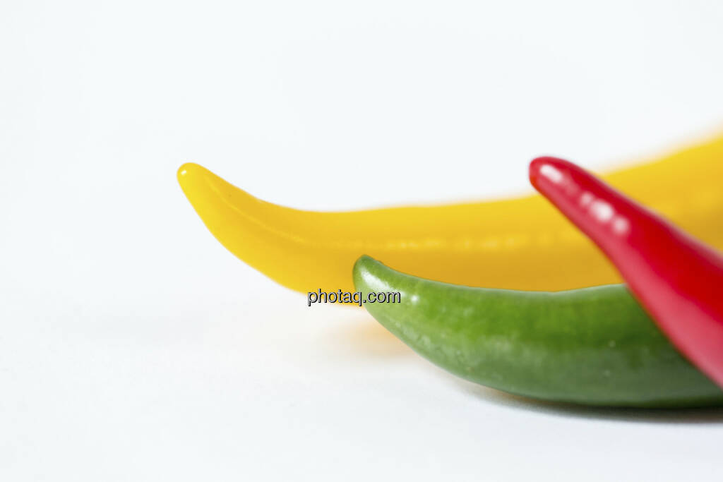 Chillischotenspitzen, gelb, grün, rot, © Martina Draper (06.04.2013)