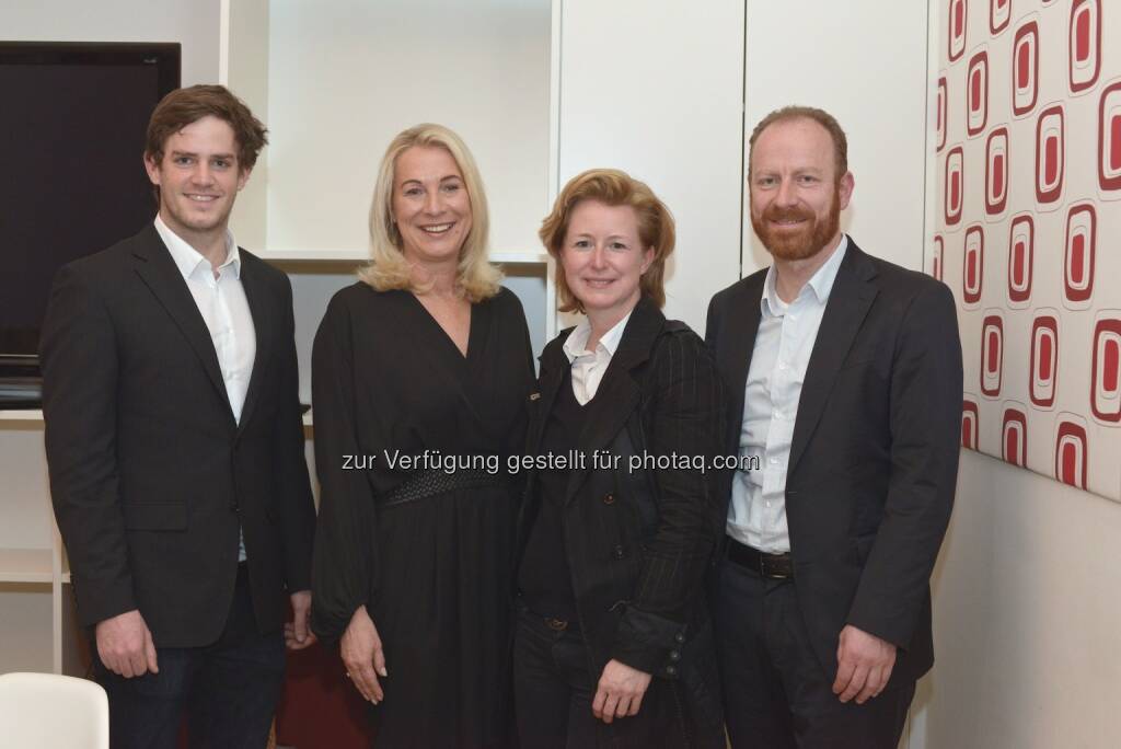 Daniel Laiminger (GF Jobswipr), Silvia Schöpf (eh Vice President UPC Austria), Birgit Kraft-Kinz (GF Kraftkinz), Michael Meyer (CFO Schenker & CO AG) : ROC Plattform #43 : Digitalisierung, Transformation & Innovation : Es braucht neue Leader! : Nur mit einer neuen Führungskultur werden die Herausforderungen der Gegenwart zu meistern sein : Copyright: Kraftkinz GmbH, © Aussender (10.03.2016) 