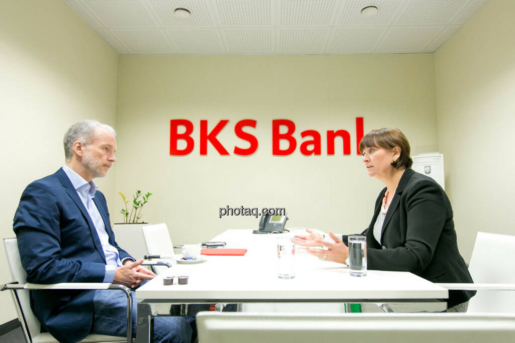Christian Drastil, Herta Stockbauer (Vorstand BKS-Bank), © Martina Draper/photaq (10.03.2016) 