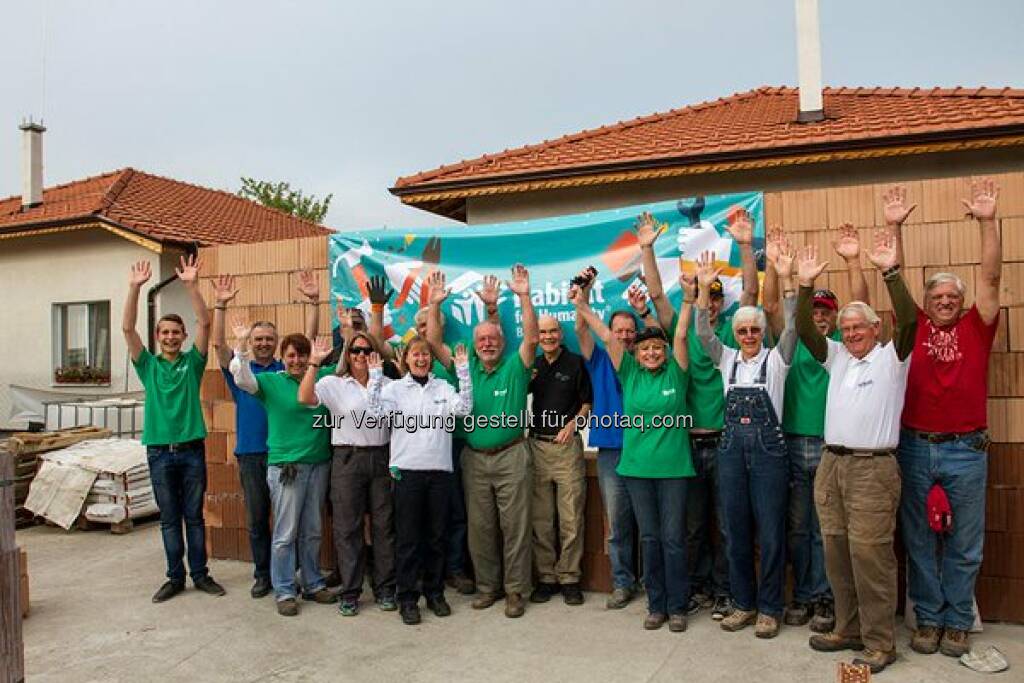 Wienerberger : 50 volunteers gathered to celebrate World Habitat Day in Bulgaria; together they built a house for a family in need http://twitter.com/wienerberger/status/710043418530062336/photo/1  Source: http://facebook.com/wienerberger (16.03.2016) 