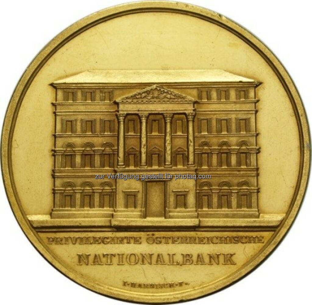 Medaille zur Grundsteinlegung der Oesterreichischen Nationalbank, 1821, Medailleur: Johann Baptist Harnisch, Gold : Die Währungshüterin – OeNB eröffnet Ausstellung zum 200. Jubiläum : Geldmuseum blickt auf 200 Jahre Geschichte der OeNB zurück : ©OeNB, © Aussendung (11.04.2016)