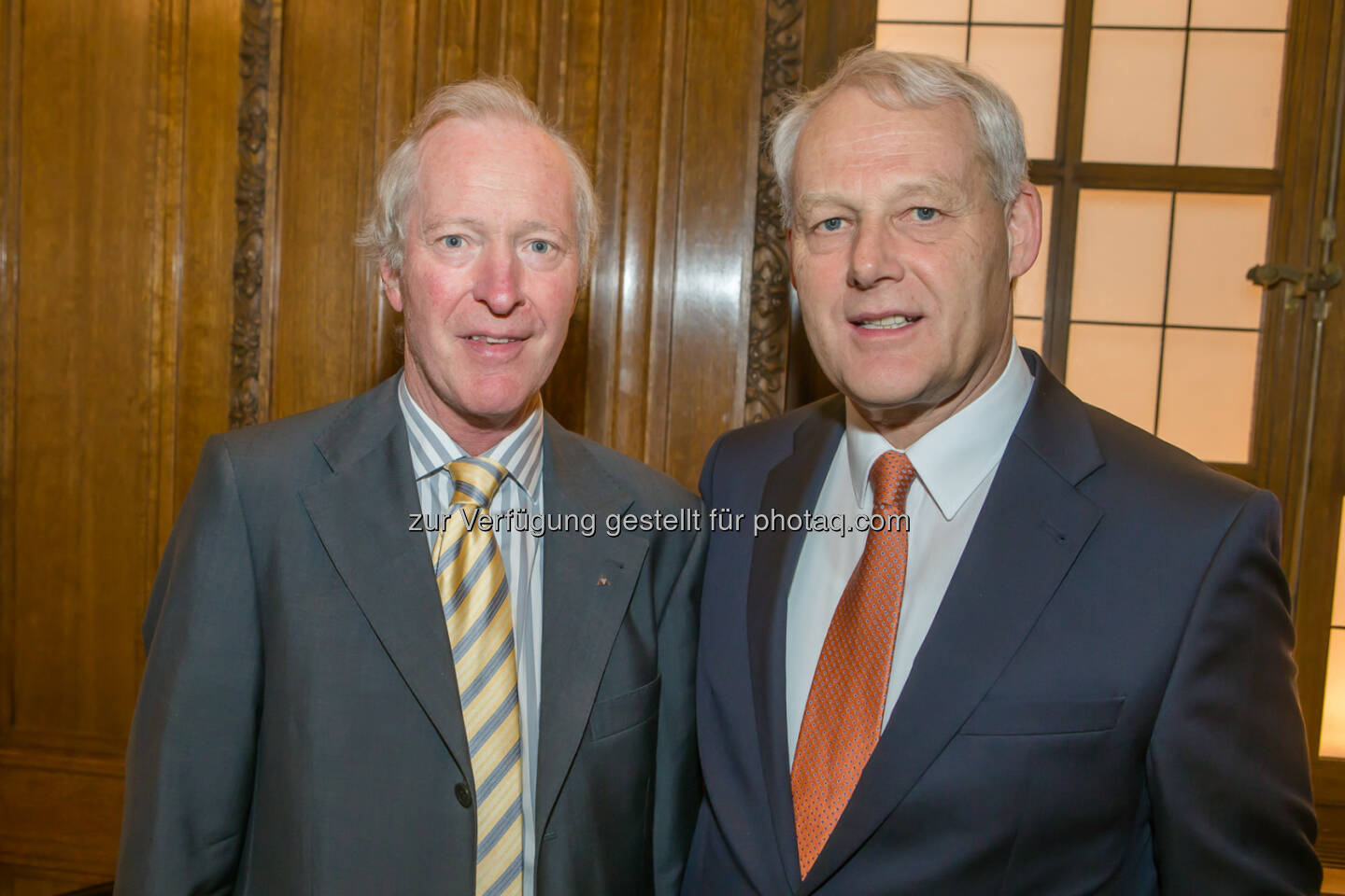 Paul Fischer, Charles van Erp (Kronos) : Unter dem Motto: „Quo Vadis – Konjunktur, Zinsen, Finanzsystem, Geldanlage“ trafen sich gestern im Wiener Park Hyatt Teilnehmer aus Wirtschaft und Politik : Fotocredit: © Christian Mikes / Kronos Advisory GmbH