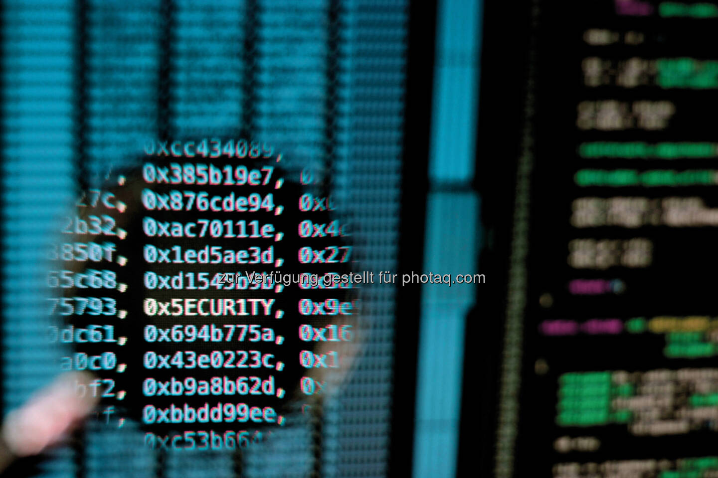 Symbolbild IT-Sicherheit : Cyber-Abwehr in der Praxis : Fachtagung von Computer Measurement Group Austria and Eastern Europe (CMG-AE) und FH St. Pölten, 19.04.2016 : Fotocredit: FH St. Pölten 