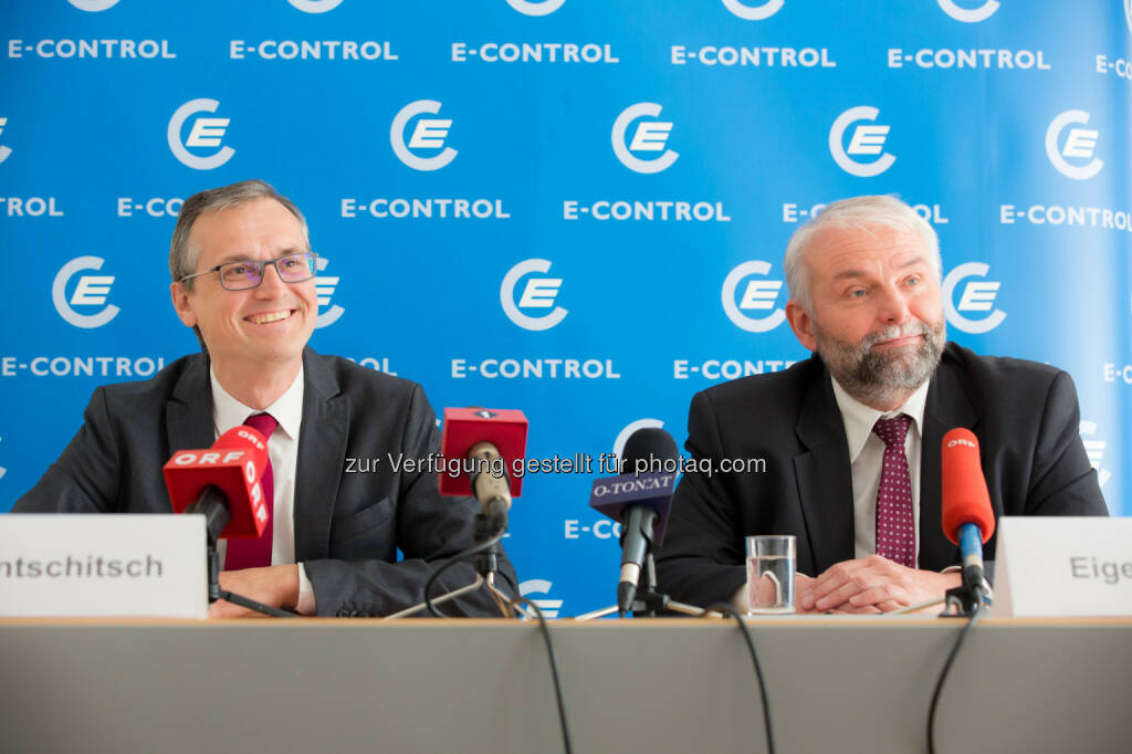 Wolfgang Urbantschitsch, Andreas Eigenbauer: Neues Vorstandsduo der E-Control,  viele Herausforderungen – Aktive Gestaltung des europäischen Regulierungsrahmens – E-Control bleibt zentrale Anlaufstelle für Konsumenten : Fotocredit: E-Control, Anna Rauchenberger, © Aussender (20.04.2016) 