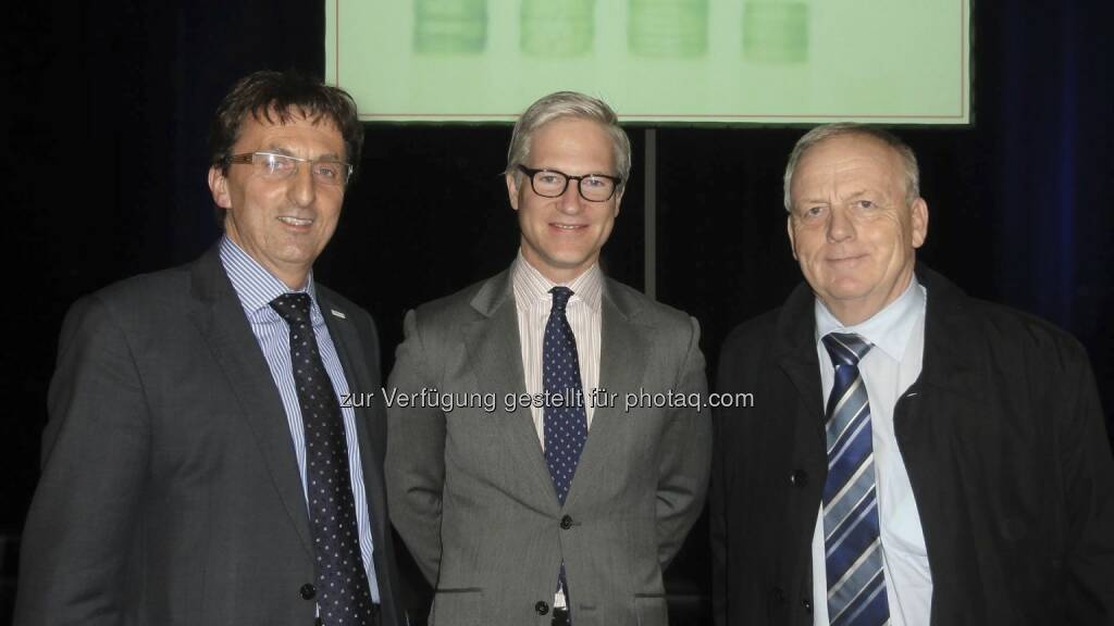 Anton Obernberger, Markus Koch und Hubert Jahn bei der Gewinn Money World in Linz (c) Börsenclub Kirchdorf, VKB Bank (13.04.2013) 