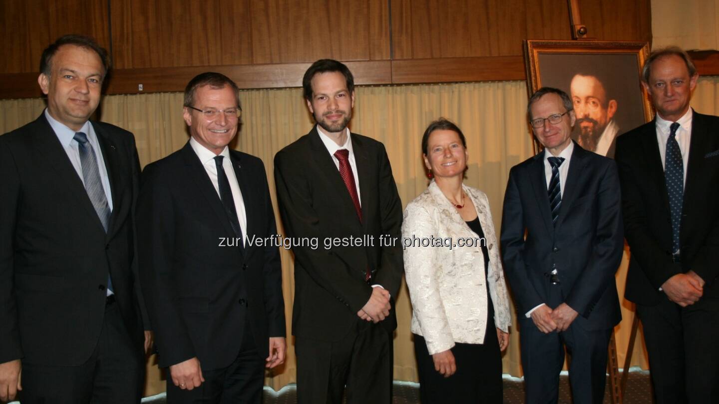 Meinhard Lukas (JKU-Rektor), Thomas Stelzer (LH.-Stv.), Erik Hansen, Anni Koubek, Johann Bacher (Dekan), Alois Ferscha (Dekan) : Interdisziplinäres Stiftungsinstitut für Integrierte Qualitätsgestaltung an der JKU : Antrittsvorlesung Erik Hansen : Fotocredit: JKU