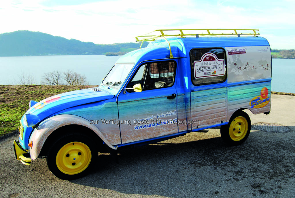 2 CV - Reisebüro „Bunte Urlaubswelt“, Schörfling/Attersee : Mit der Ente nach Peking – ein Abenteuer entlang der Seidenstraße : Fotocredit: Bunte Urlaubswelt, © Aussender (26.04.2016) 