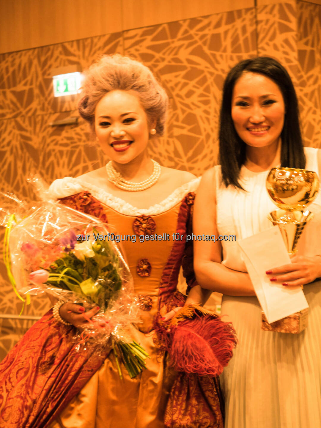 Bayanzul Berisha (Visagistin), Organ Prawang (Opernsängerin) : Visagistin aus der Mongolei siegte bei der 7.Wiener Make-up Meisterschaft in der Kategorie Barock - Rokoko : Fotocredit: Bayanzul Berisha