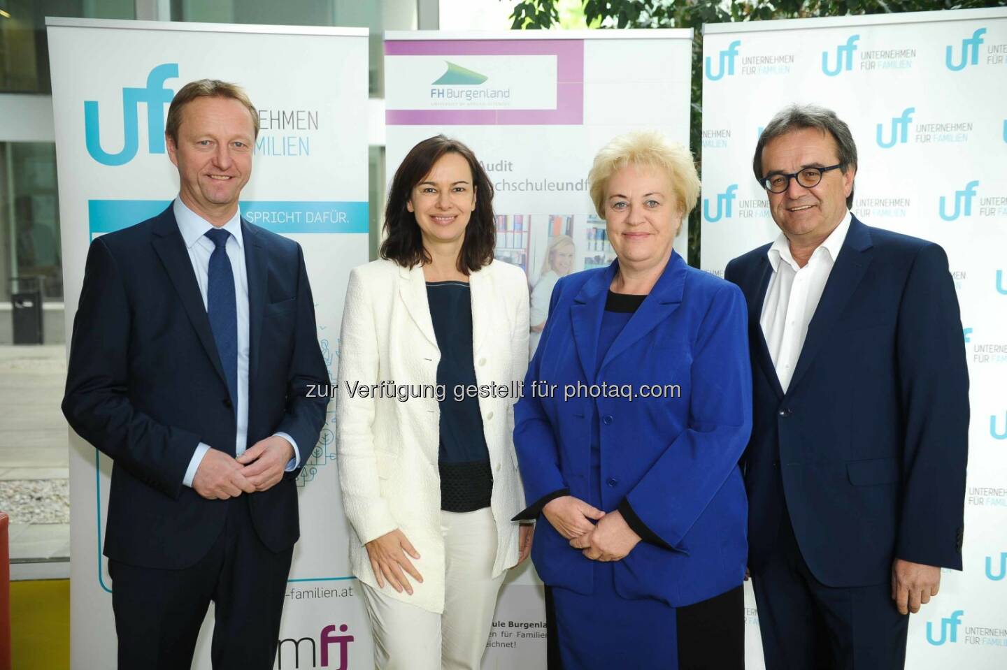 Johann Tschürtz (Landeshauptmann Stv.), Sophie Karmasin (Familien- und Jugendministerin), Verena Dunst (Familienlandesrätin), Georg Pehm (GF der FH Burgenland) : Familienfreundlichkeit ist als Wirtschafts- und Standortfaktor für das Burgenland unerlässlich : Fotocredit: FotoBruckner