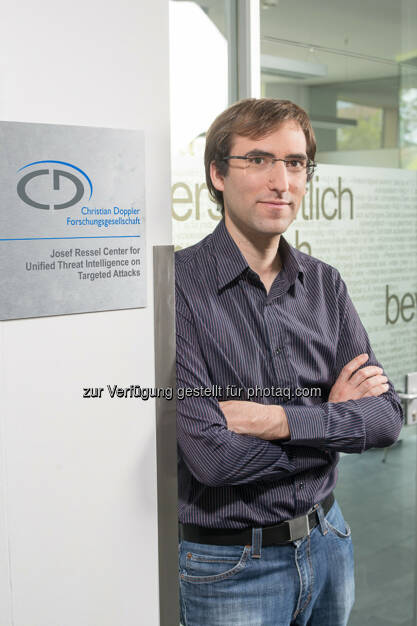 Sebastian Schrittwieser, Leiter Josef Ressel Zentrum „Target“ : Ein Jahr Josef Ressel Zentrum Target : Das Forschungszentrum der FH St. Pölten untersucht gezielte IT-Angriffe auf Unternehmen : Fotocredit: Martin Lifka Photography, © Aussendung (29.04.2016) 