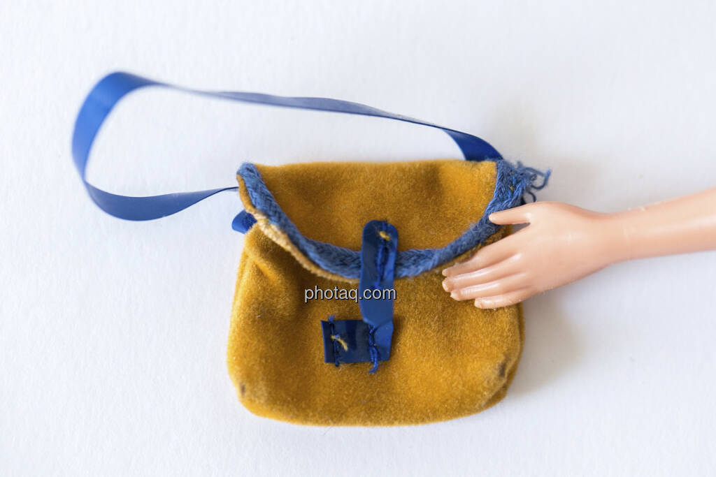 In die Tasche stecken, Hand, Tasche, © Martina Draper (14.04.2013) 