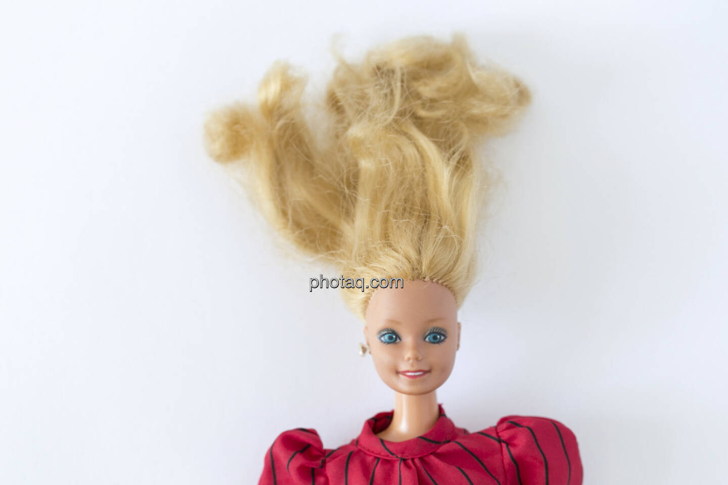Haare zu Berge stehen, Barbie Puppe