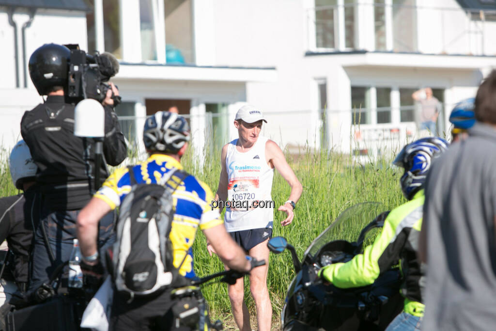 Evgenii Glyva, Sieger Österreich Wings for Life Worldrun 2016, © Martina Draper/photaq (08.05.2016) 