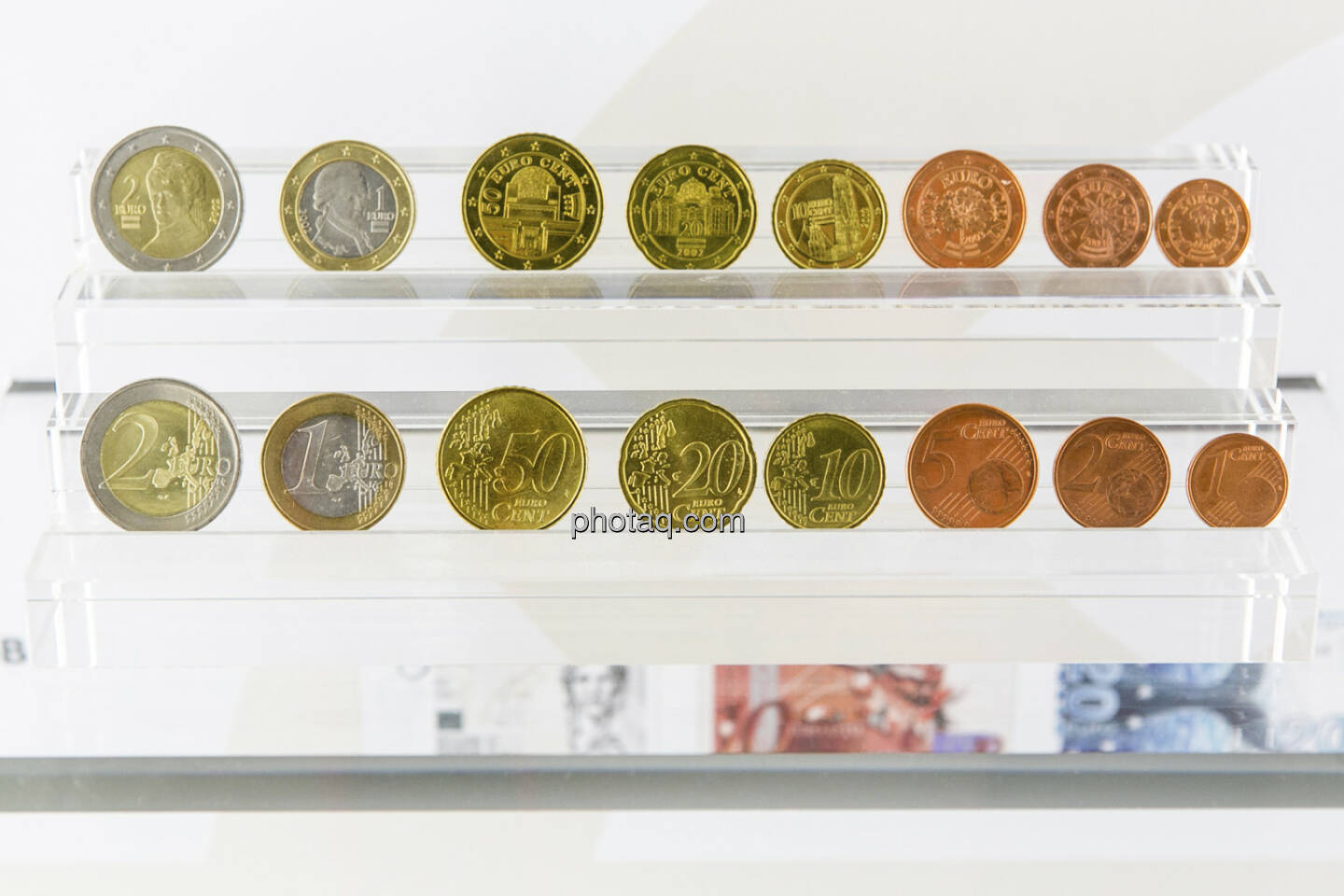 alle österreichischen Euromünzen (Vorder- und Rückseite), von 1 Cent bis 2 Euro