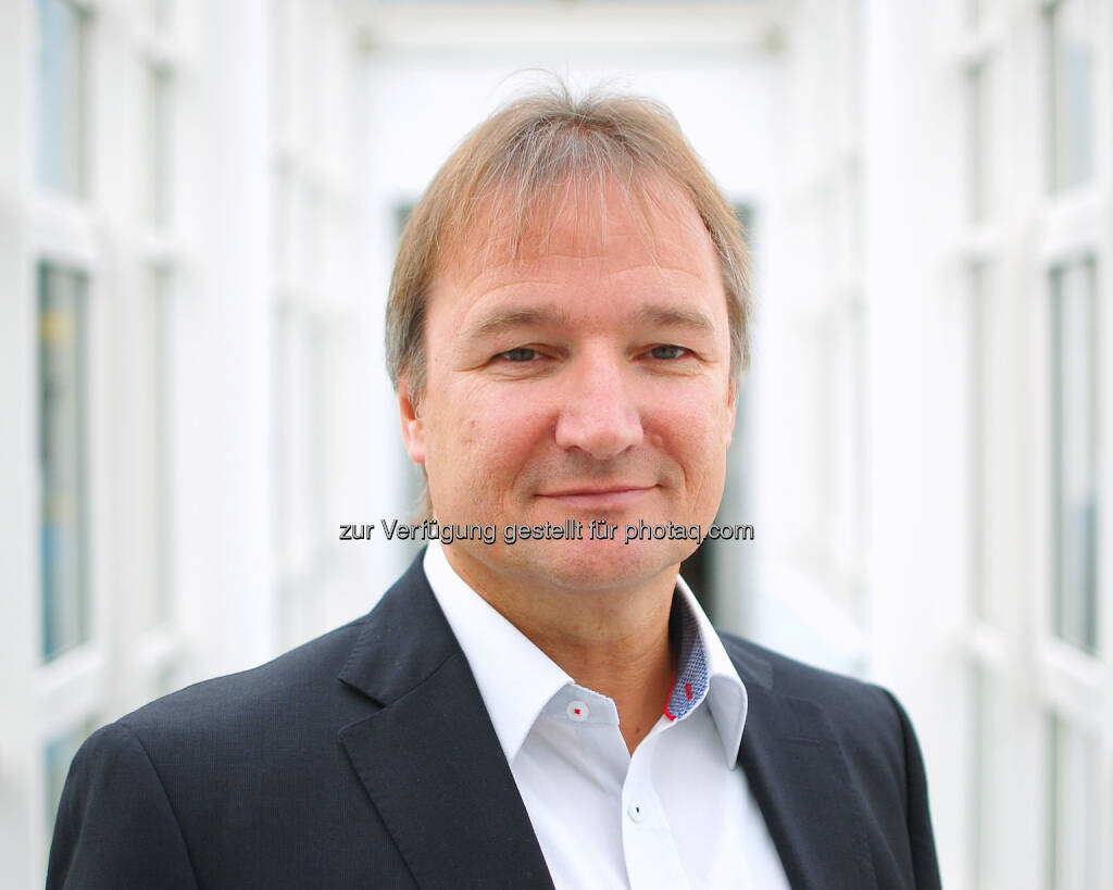 Werner Pehland : Neuer strategischer Leiter des Geschäftsbereichs Koordination der Seminar- und Kongressaktivitäten der neun WEKA Unternehmen im deutschsprachigen Markt : Fotocredit: WEKA Holding GmbH & Co KG, © Aussendung (13.05.2016) 