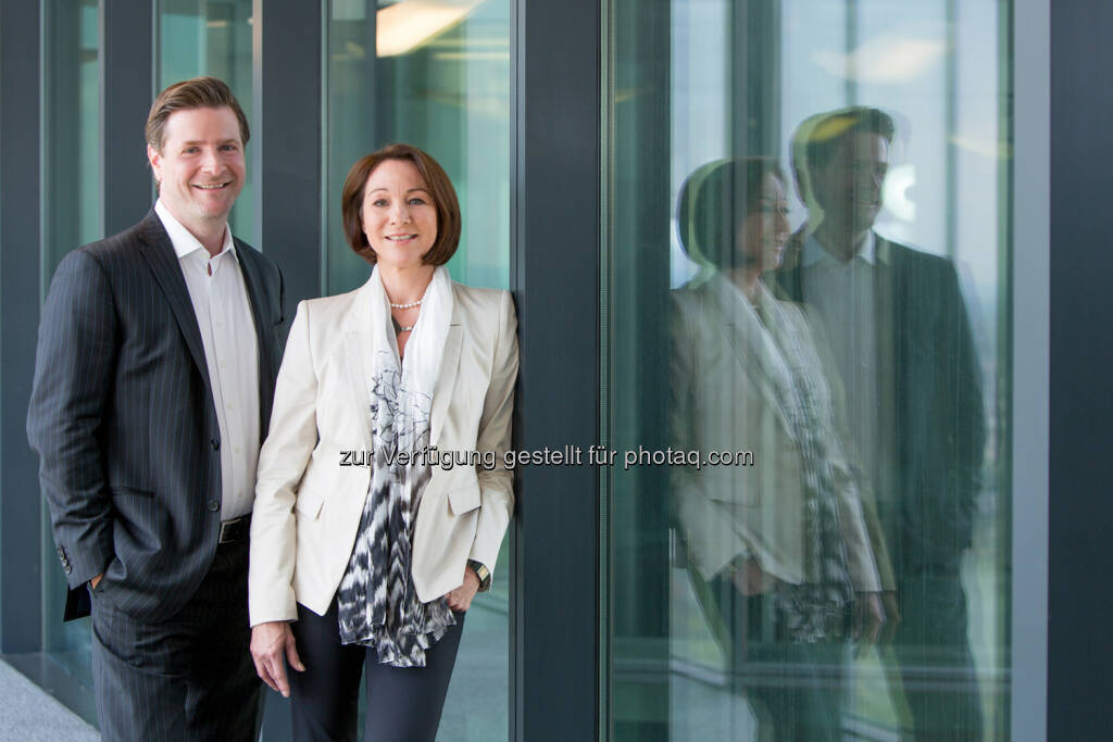 Christian Traunfellner (Country Manager Operations), Andrea Sperling-Koch (Country Manager Finance & Support) : Immofinanz: Andrea Sperling-Koch und Christian Traunfellner leiten das Österreich-Geschäft : Fotocredit: Immofinanz , © Aussender (17.05.2016)