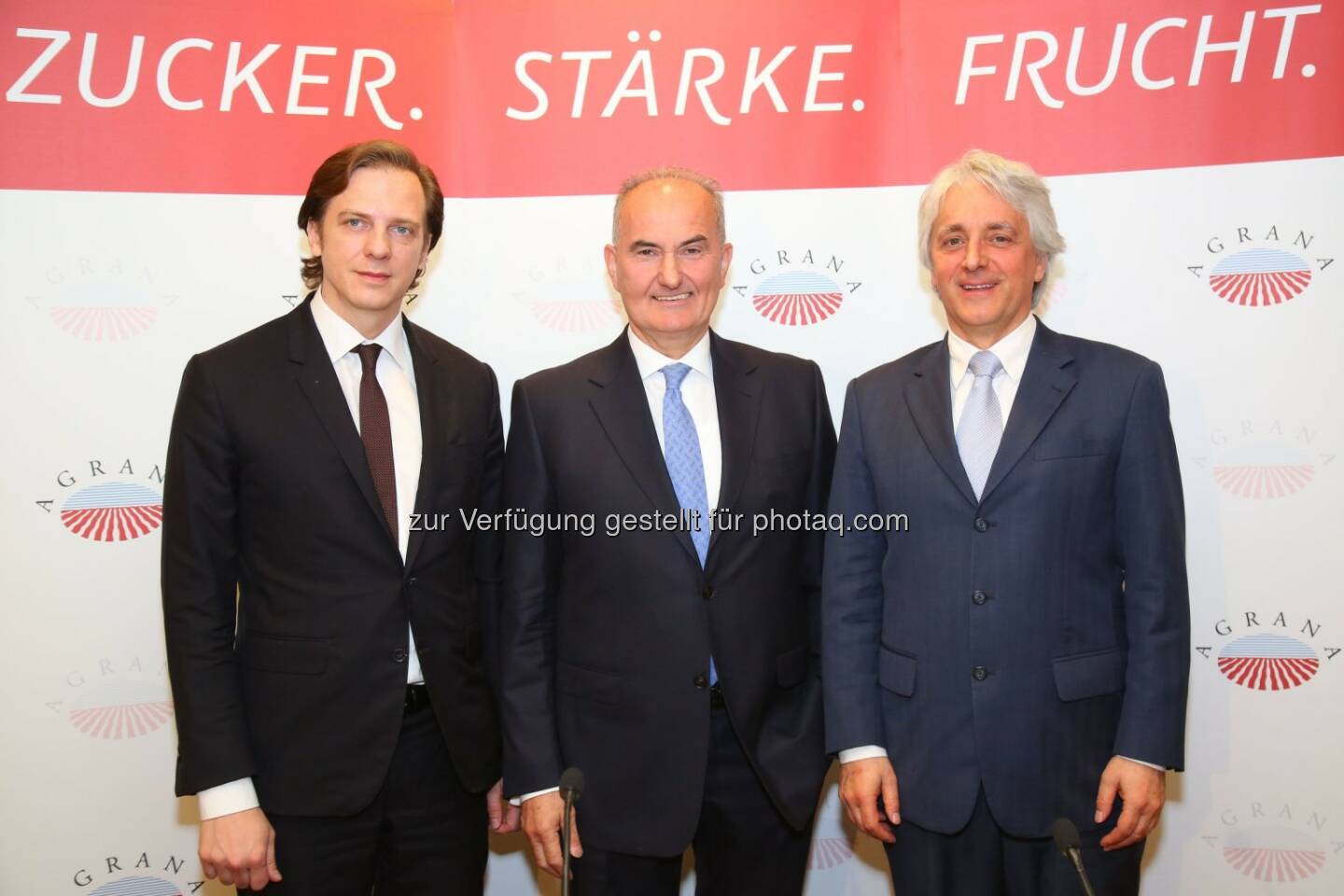 Stephan Büttner (Agrana CFO), Johann Marihart (Agrana CEO), Fritz Gattermayer (Agrana CSO) : Agrana steigert Konzern-EBIT auf 129,0 Mio. EUR : Fotocredit: Agrana Beteiligungs-AG/APA-Fotoservice/Schedl