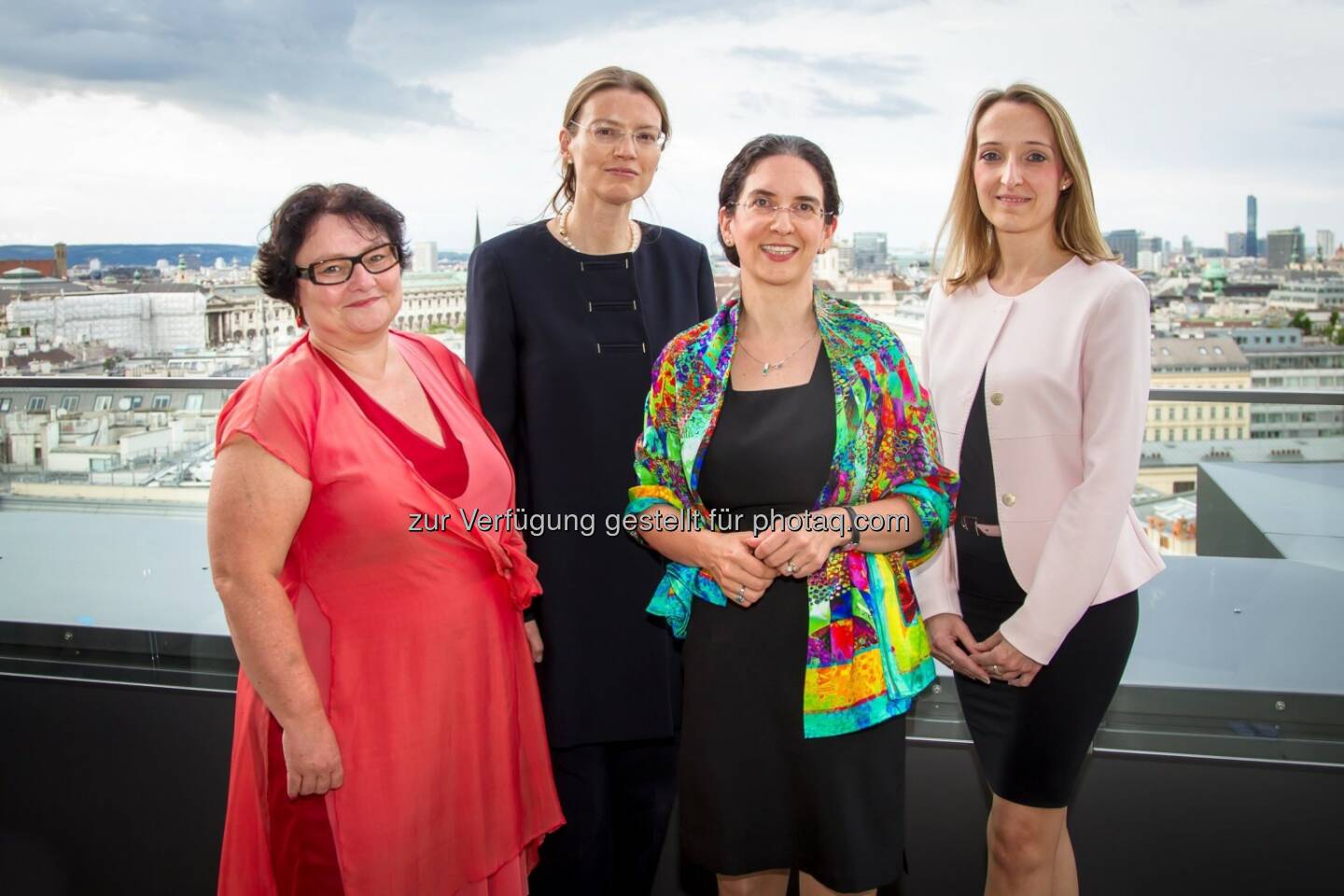 Sabine Fehringer, Jasna Zwitter-Tehovnik, Maria Doralt, Elisabeth Stichmann : DLA Piper Women's Lounge - Hoch hinaus über den Dächern Wiens : Fotocredit: Jana Madzigon