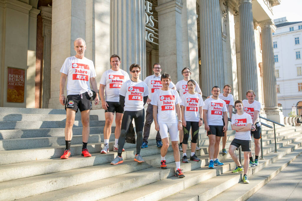 Team  (25 Jahre ATX - Lauf in rot-weiss-rot ) (09.06.2016) 