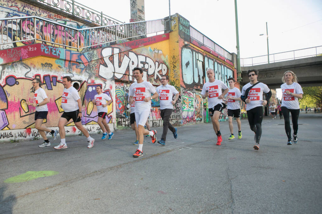 Donaukanal  (25 Jahre ATX - Lauf in rot-weiss-rot ) (09.06.2016) 