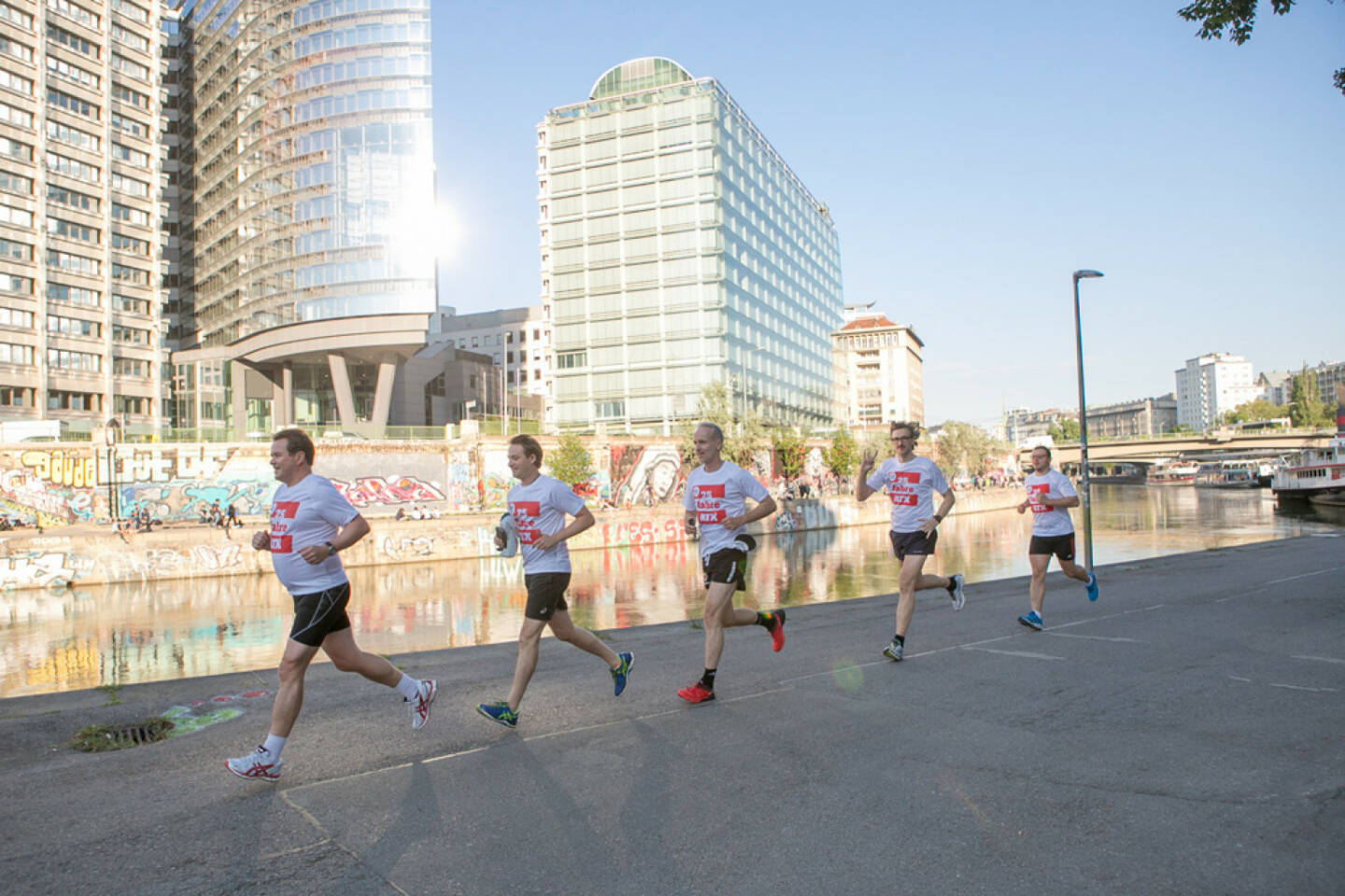 25 Jahre ATX - Lauf in rot-weiss-rot 